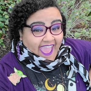 Meet your Posher, Lillian